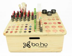 Boho M5 display natuurlijke makeup salons praktijk winkel retail