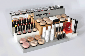Uoga-Uoga-minerale-make-up display
